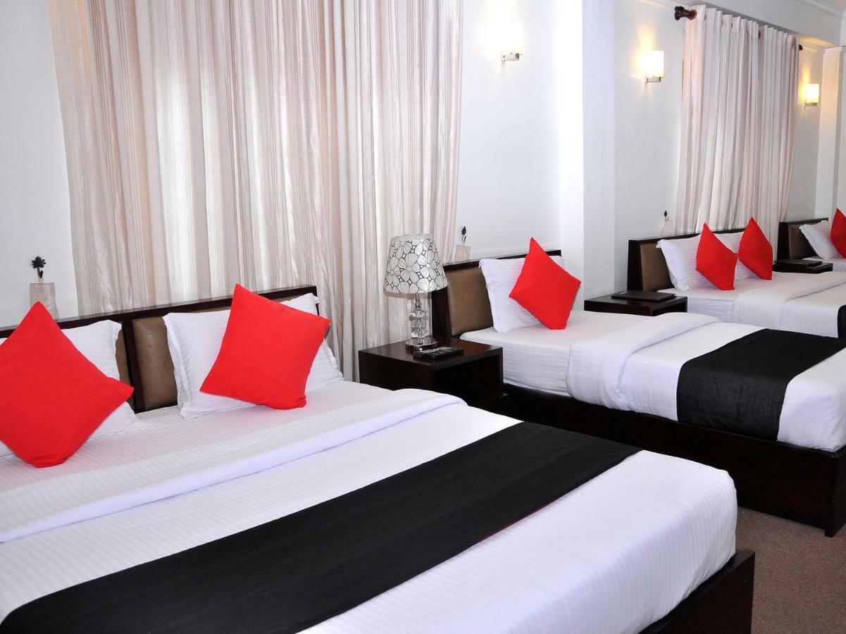 Laa Adams - The Luxurious Living Hotell Hatton Exteriör bild