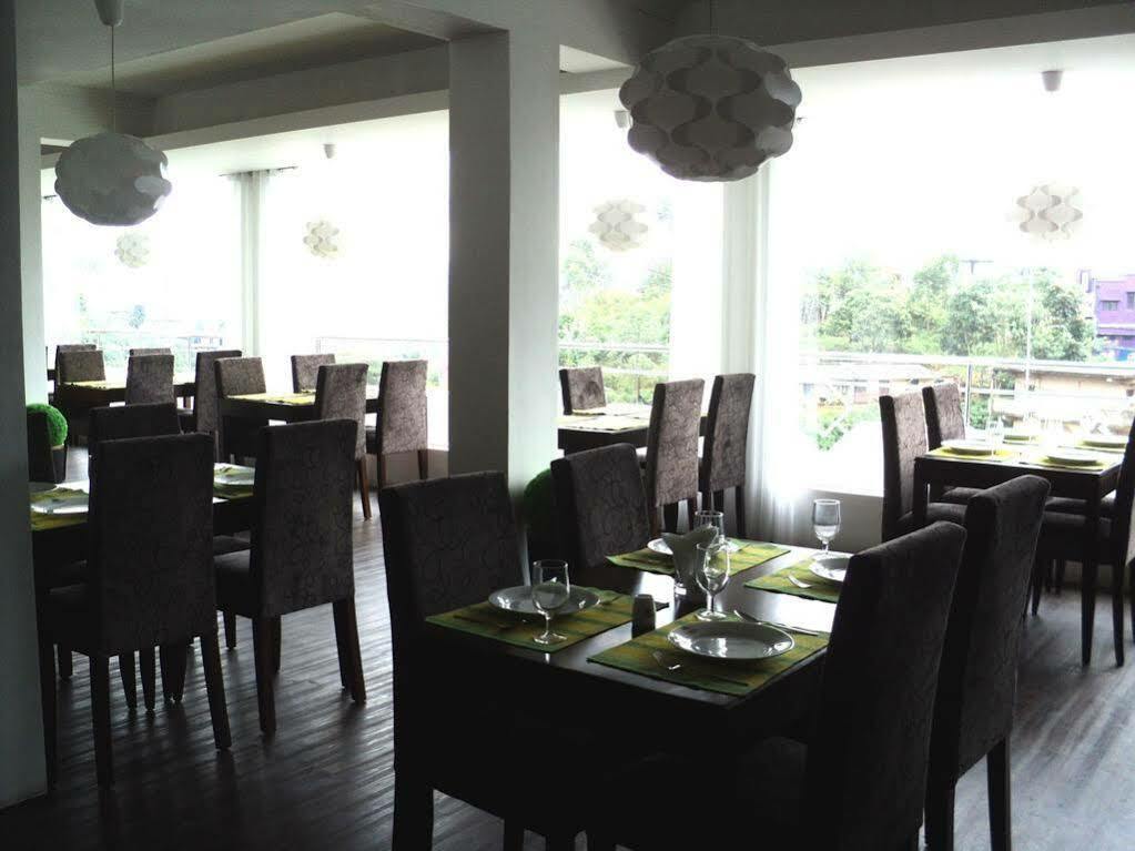 Laa Adams - The Luxurious Living Hotell Hatton Exteriör bild