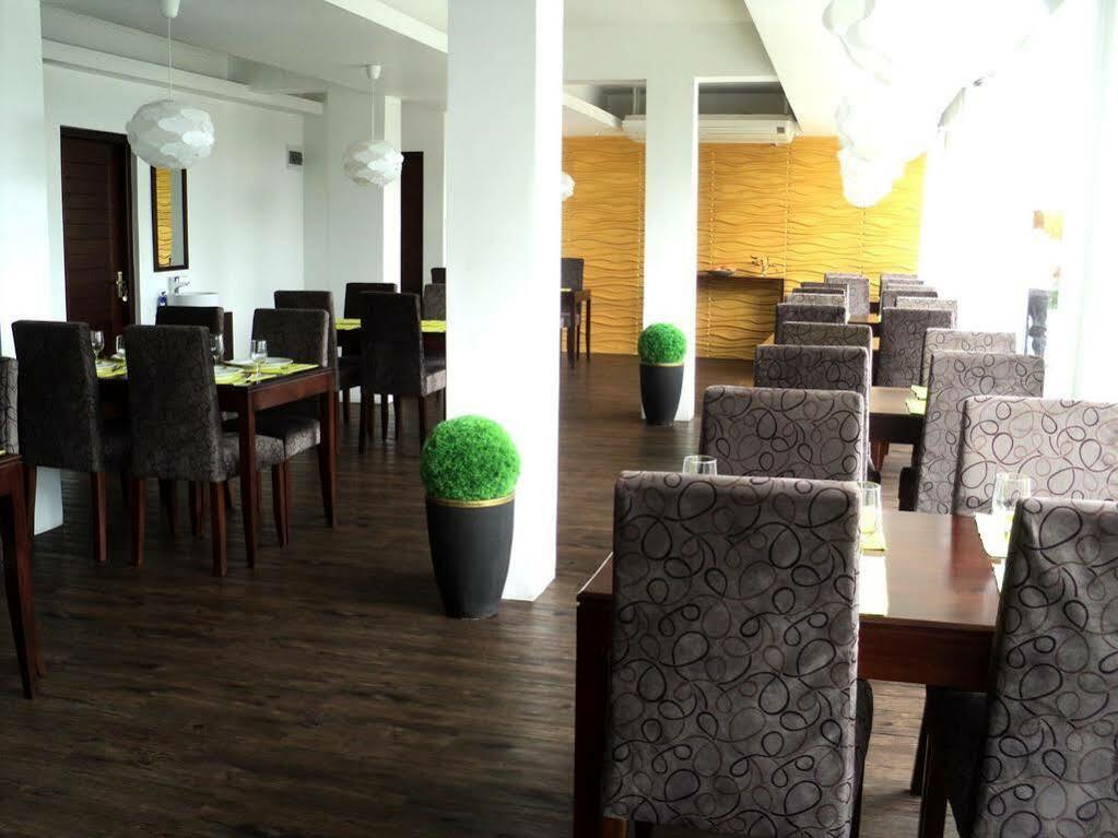 Laa Adams - The Luxurious Living Hotell Hatton Exteriör bild