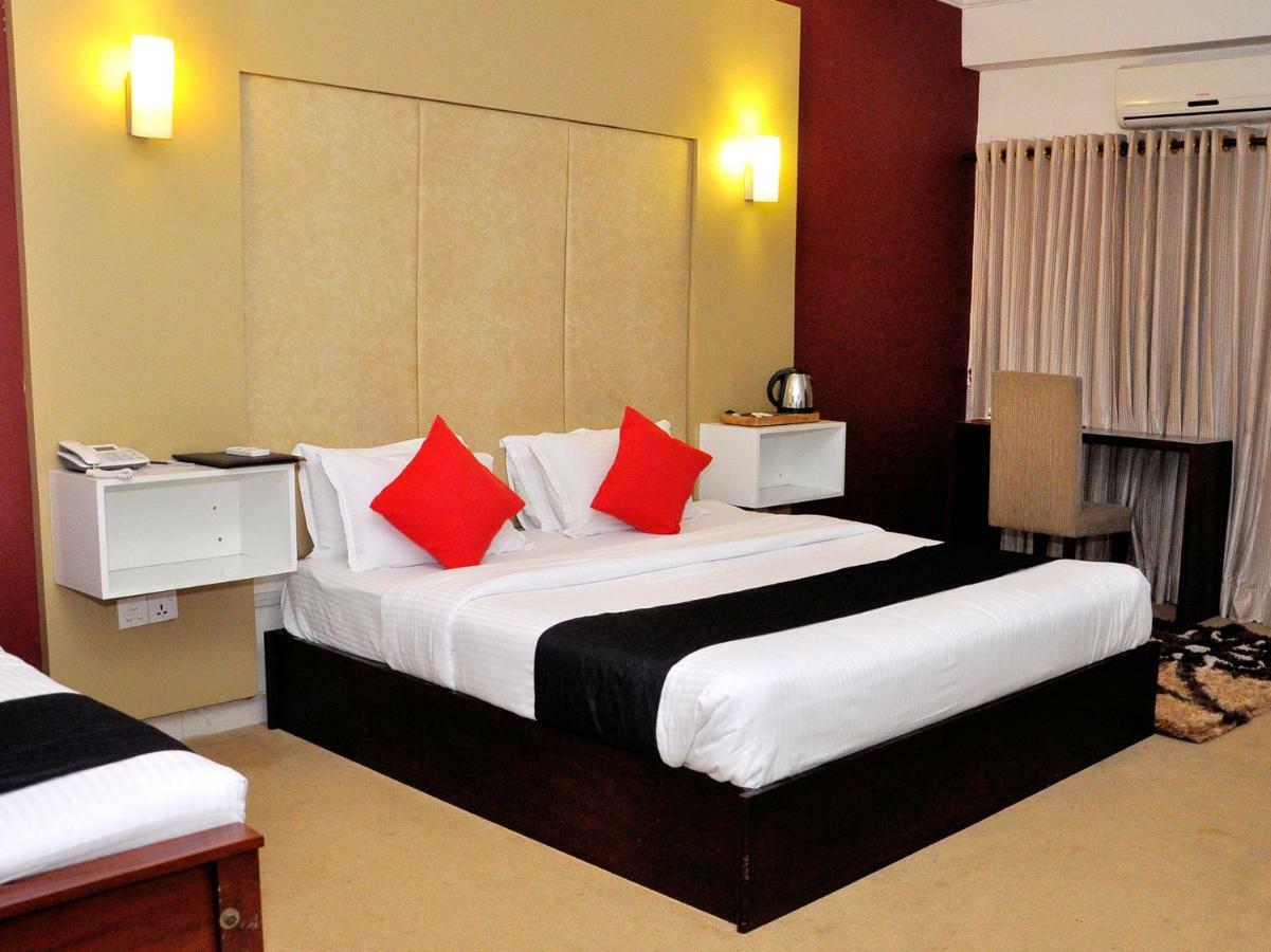 Laa Adams - The Luxurious Living Hotell Hatton Exteriör bild