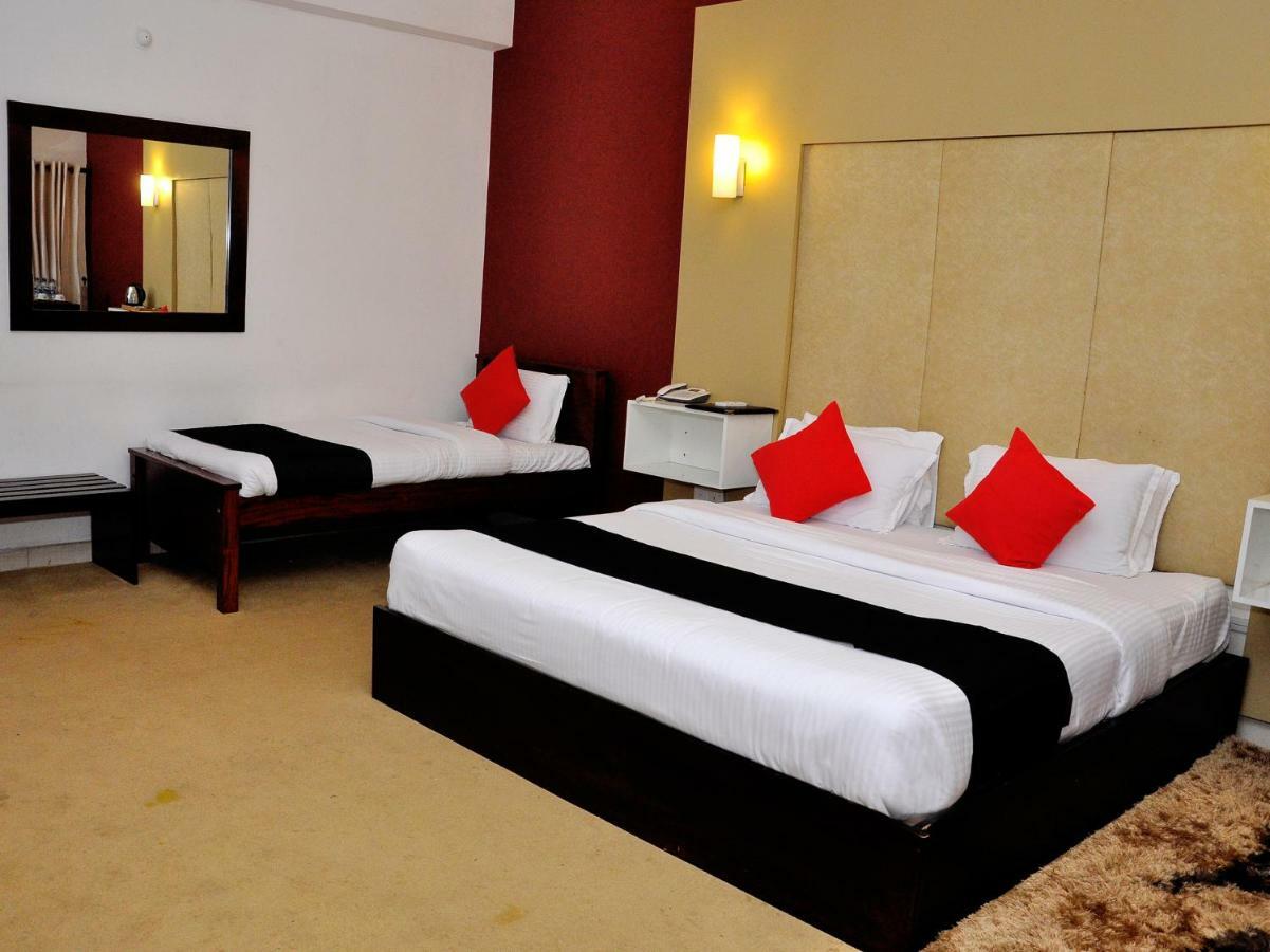 Laa Adams - The Luxurious Living Hotell Hatton Exteriör bild